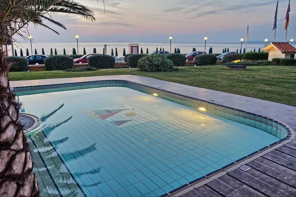 Possidi Holidays Resort & Suite Hotel